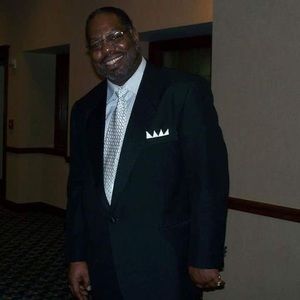 Meet your Posher, Charles